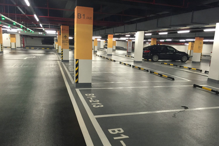 地下停車場(chǎng)地坪翻新應(yīng)該注意什么問題